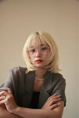 ミディアム SiSTA 自由が丘所属・自由ヶ丘 ボブ/ショートのヘアスタイル
