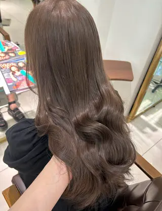 ロング カラー 韓国系艶髪🎀 miyuuのヘアスタイル