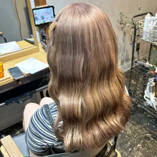 セミロング カラー 似合わせカット🌼 やまかわ まなみ🌼のヘアスタイル