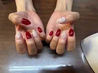 ネイル ラナビューティーリゾート所属・松本 リオナのネイルデザイン