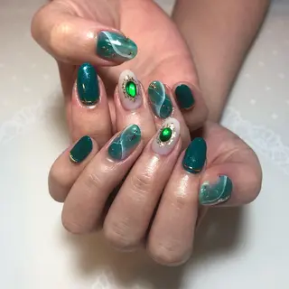 ネイル g-up nail所属・米田 律子のネイルデザイン
