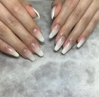 ネイル MAMIネイリスト UNELMA所属のネイルデザイン