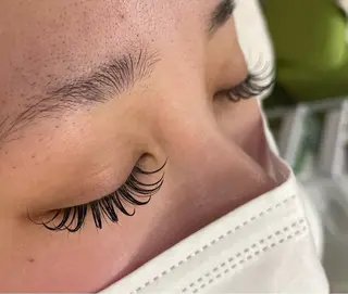 マツエク・マツパ ayumi/似合わせ トレンド/束間🪽のマツエク・マツパデザイン