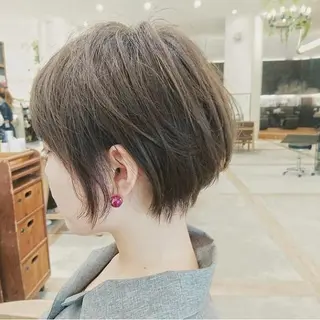 ショート カラー youres hair はなれ店所属・髪質改善🌸縮毛矯正 専門家💖後藤のヘアスタイル