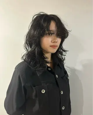 セミロング カラー nimes所属・三輪 充希のヘアスタイル