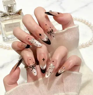 ネイル D-BEAUTY Nailsalonのネイルデザイン