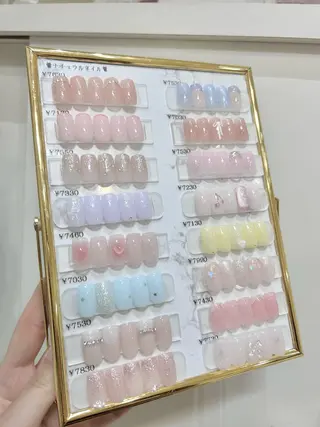 ネイル 🎀チーク/ちゅるん 🫧chisa🎀のネイルデザイン