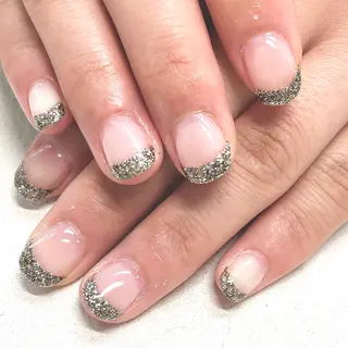 ネイル Bianca市ヶ谷店 Aiuraのネイルデザイン