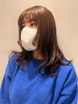 セミロング 上原 みちるのヘアスタイル