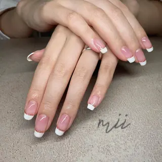 ネイル &robe mii 🌿のネイルデザイン