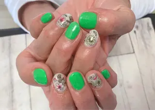 ネイル nico.nico.mark NAIL所属・小林 梓のエステ・リラクイメージ