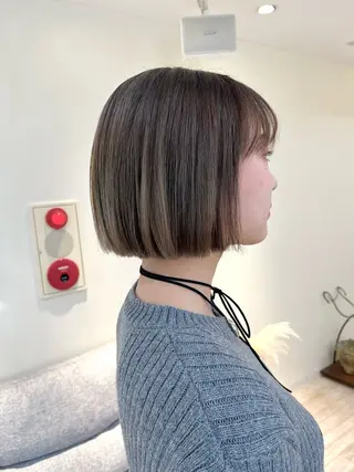 ショート カラー Kuku所属・つぼみ/パーマ ／レイヤー／ボブのヘアスタイル