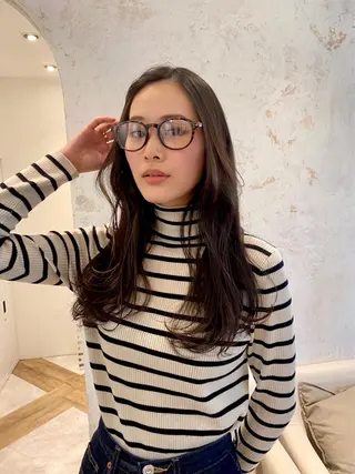 ロング カラー ヘアアレンジ REONA🪽✨ 日常に馴染む髪🫧のヘアスタイル