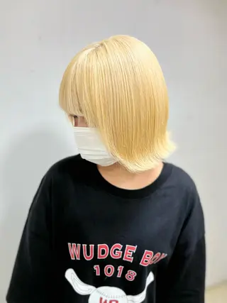 ミディアム カラー パーマ ヘアアレンジ メンズ キッズ ネイル マツエク・マツパ アイブロウ ブリーチ特化型✂️ ハイトーンカラー👨のヘアスタイル