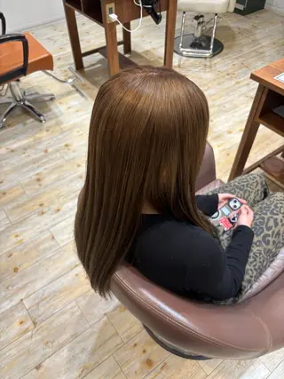 ロング カラー 清水 紗彩のヘアスタイル