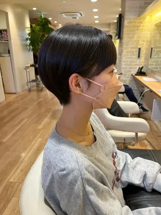 ショート ⬛️⬜️髪質改善⬛️ ⬜️藤川慎太郎のヘアスタイル
