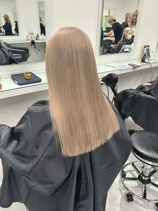 ロング カラー 🩷暖色カラー🩷 BONのヘアスタイル