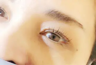 マツエク・マツパ アンジュール の家のヘアスタイル