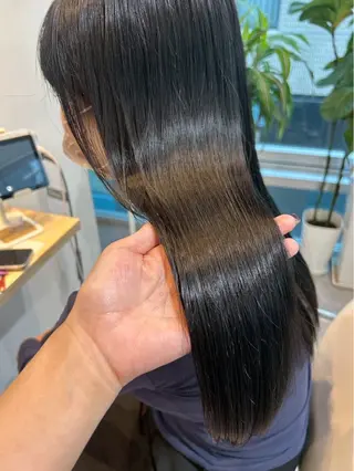 ロング 加藤 真穂のヘアスタイル