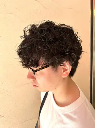ショート パーマ メンズパーマ特化 外山 健太のヘアスタイル