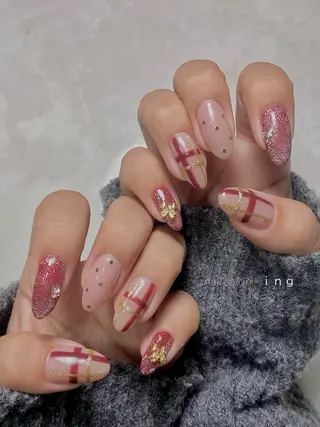ネイル ｉｎｇ .のネイルデザイン