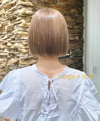 ミディアム 廣岡 采音のヘアスタイル