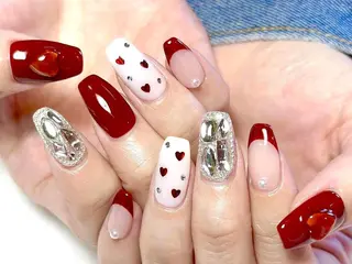 ネイル Salute本店 🦋仲原里佳のネイルデザイン