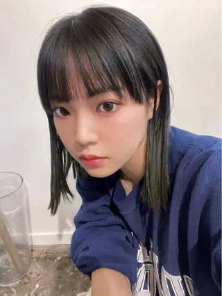 カラー aiko【艶カラー ・ミニモ年内で終了】のヘアスタイル