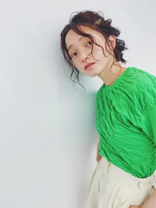 ミディアム ヘアアレンジ 小岸 竜のヘアスタイル