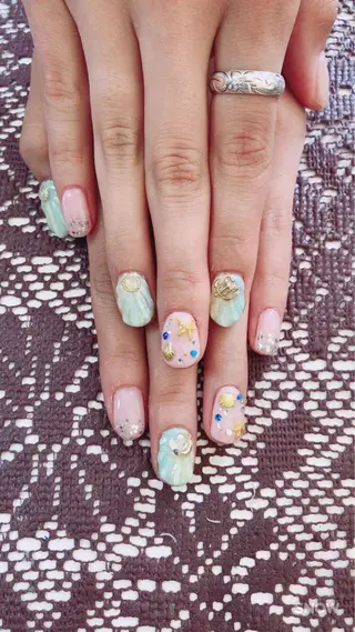 ネイル 藤 あやのネイルデザイン