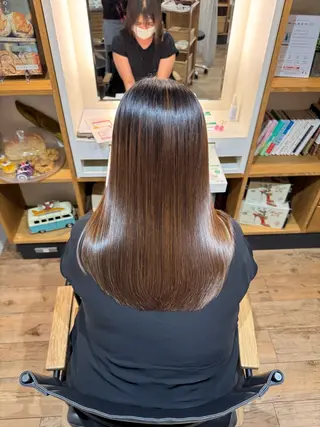セミロング afloatkobe所属・美髪/髪質改善 川口凌弥のヘアスタイル