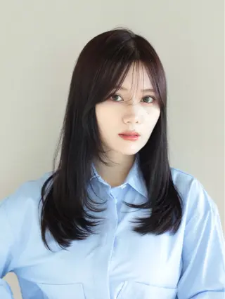 セミロング カラー レイヤー/顔周り /透明感🩶高橋大のヘアスタイル