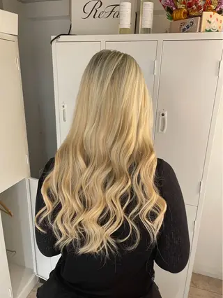 grow恵比寿所属・カラー／エクステ kurumi🩶のヘアスタイル