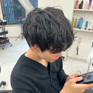 パーマ メンズ youres hair 髪質改善トリートメント&ヘッドスパ  新宿三丁目店【ユアーズヘア】所属・🦋透明感カラー 👑NODOKA🦋のヘアスタイル