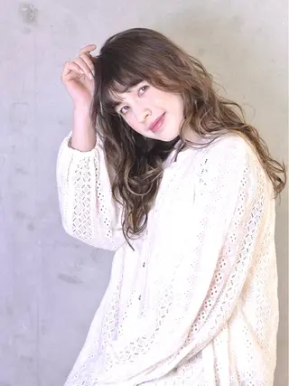 ミディアム coii🌼はな🌼 ブリーチストレートのヘアスタイル