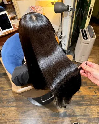 ロング カラー パーマ 飯田 実歩(じっぽ)のヘアスタイル