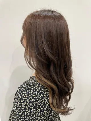 カラー happiness所属・山本 菜月のヘアスタイル