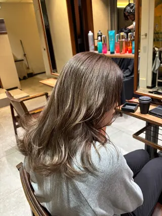 ロング カラー FURUSHO所属・透明感カラー/ ツイスパ/小倉悠佑のヘアスタイル