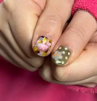 ネイル mori yuina ┆͓̽ NUDGEのネイルデザイン