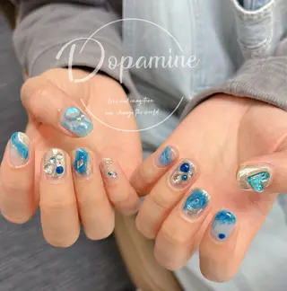 ネイル Dopamine nail 新人のネイルデザイン