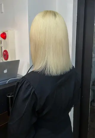 ミディアム カラー ハイトーンカラー ⭐️NAZUNAのヘアスタイル