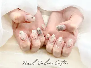 ネイル 池袋東口cutie 爪形成ワンホンネイルのネイルデザイン