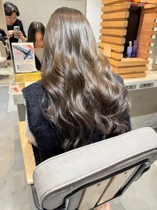 ロング 鄭 勇太のヘアスタイル