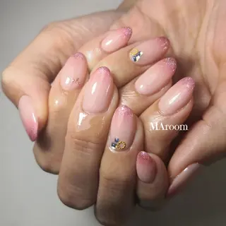 ネイル &MERCI所属・&MERCI nail maoのネイルデザイン