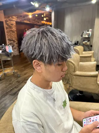 ショート カラー メンズ HAIR SALON M Fe's 池袋所属・メンズカット/パーマ 艶カラーTAIGA︎のヘアスタイル