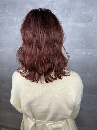 ミディアム カラー _WHITE 天王寺のヘアスタイル