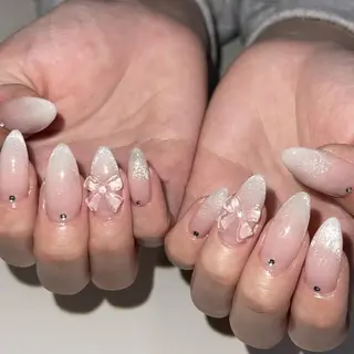 セミロング アリアグレイス ネイルサロンのネイルデザイン