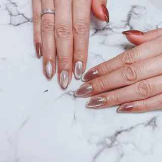 セミロング ネイル 石原 夕華のネイルデザイン