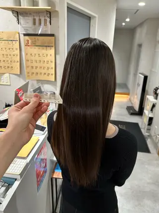 ロング JOS所属・上野ハイトーン/デ ザイン✂︎touiのヘアスタイル