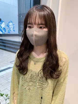 ロング カラー ヘアアレンジ yuka .のヘアスタイル